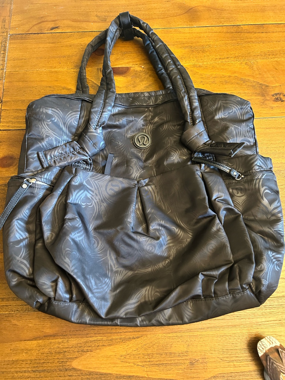 Lululemon Peacock Triumph Gym Tote Bag